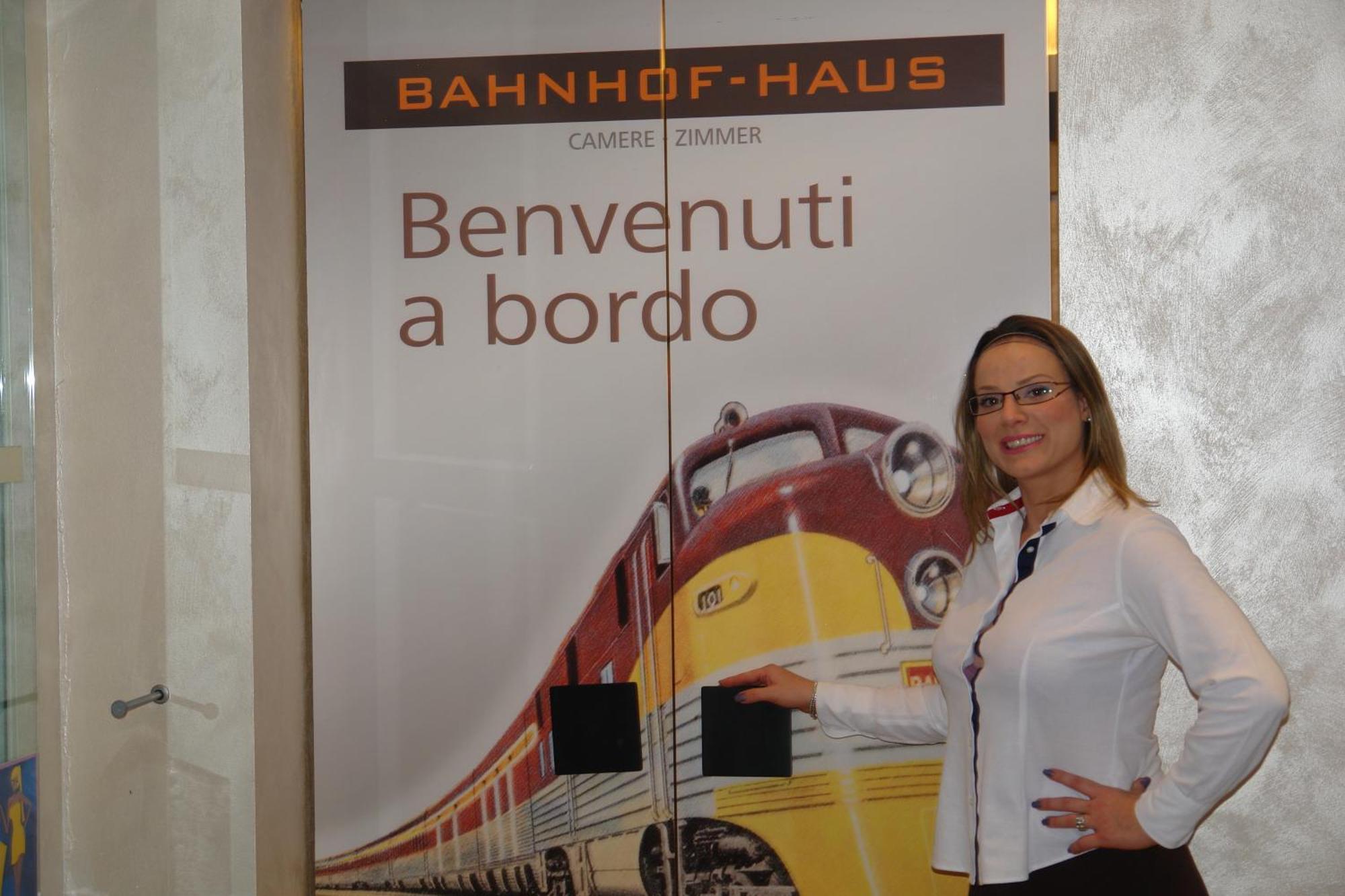 Hotel Bahnhof Haus Chiasso Exterior foto
